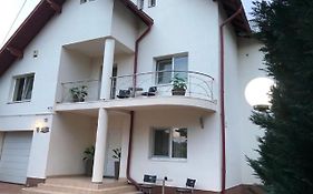 Lilu House